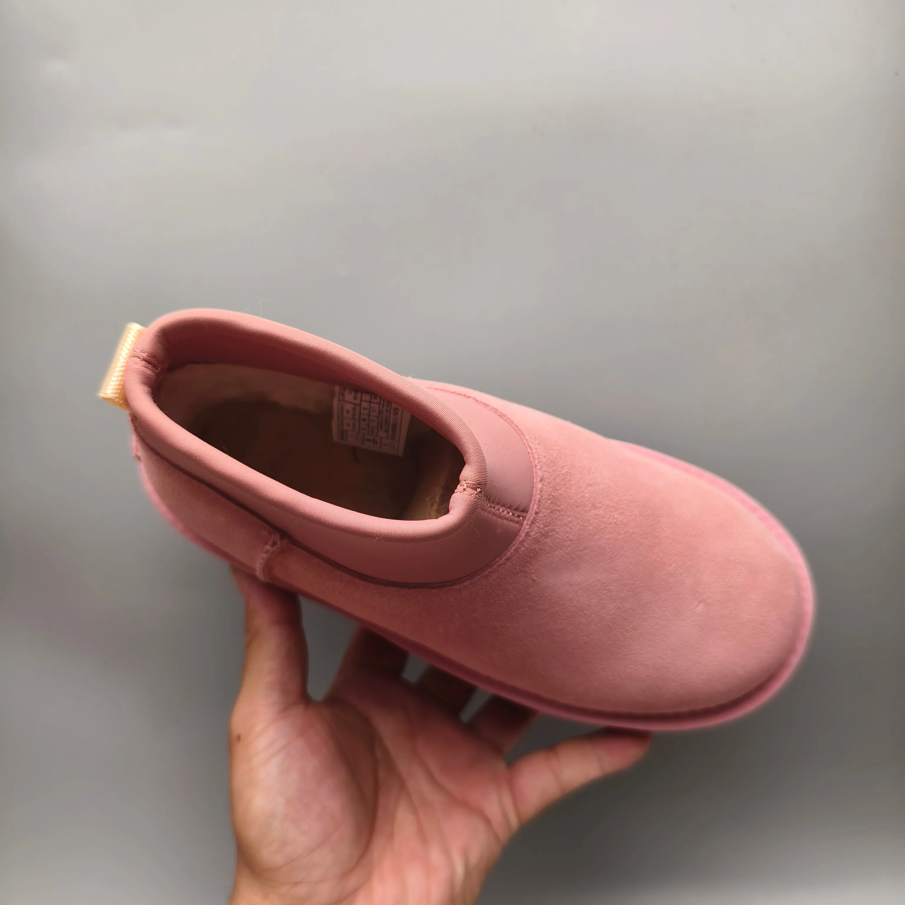 💰640 UGG sheepskin all-in-one snow boots 8990 thick-soled knitted wool socks, fashionable women's style, color: pink, matching size: 35-40